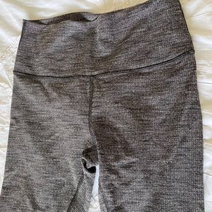 Lululemon Wunder under Leggings